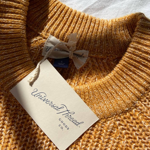 Universal Thread Knit Sweater - Picture 5 of 6